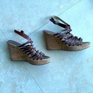 Brown Marc Fisher wedges